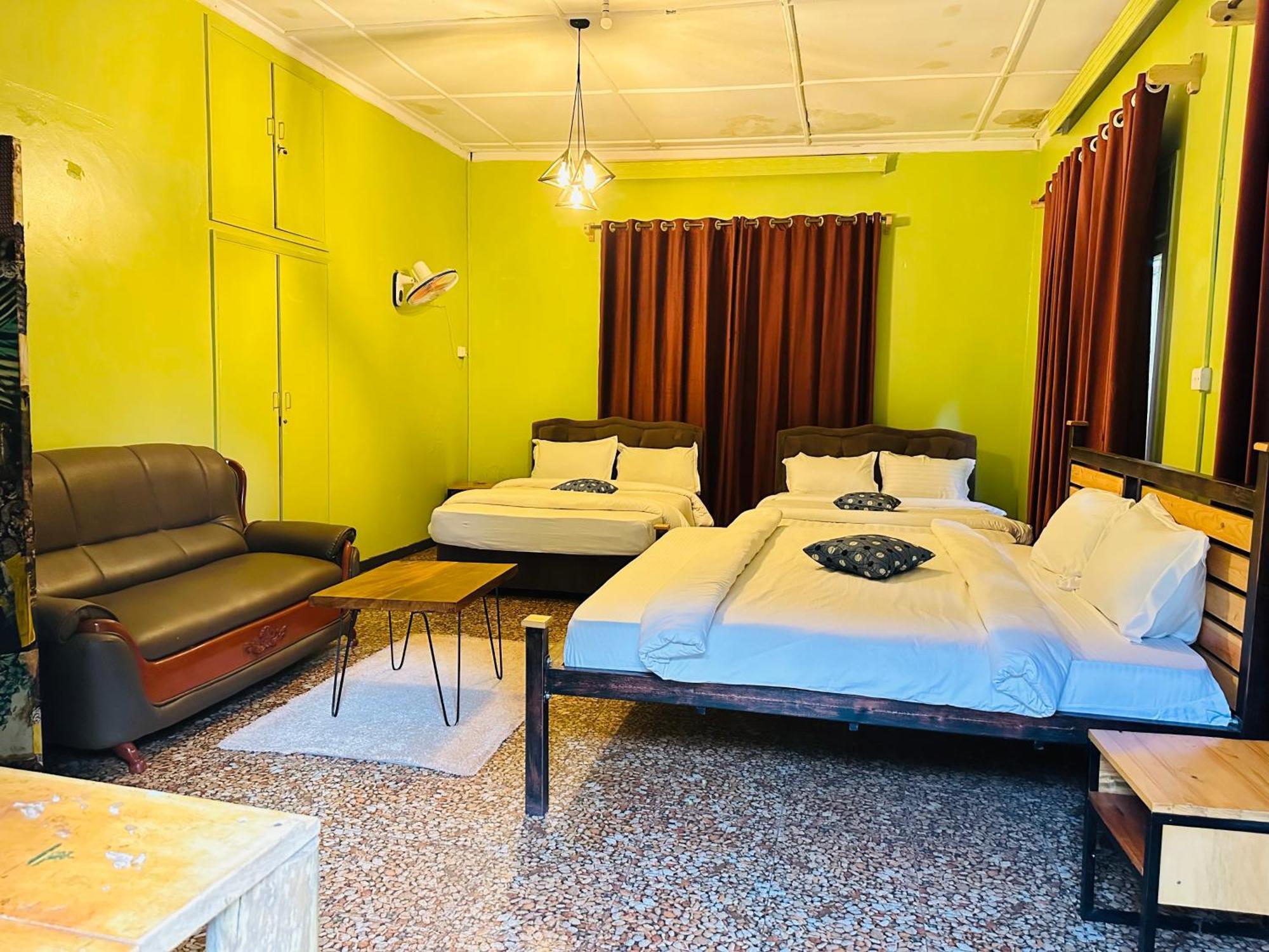 Afro Smile Hotel & Guest House Джинджа Экстерьер фото